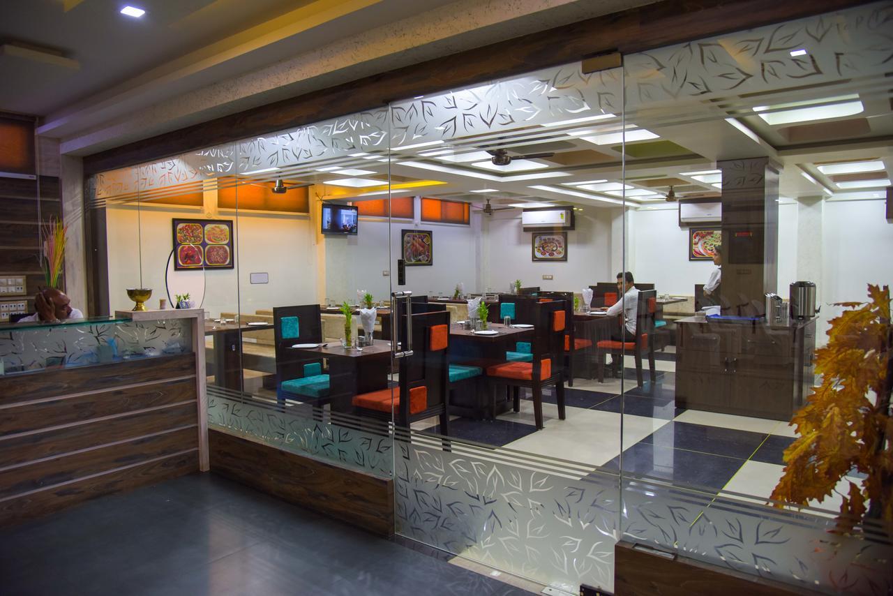 Hotel Tulsi Residency Bhuj Exterior foto