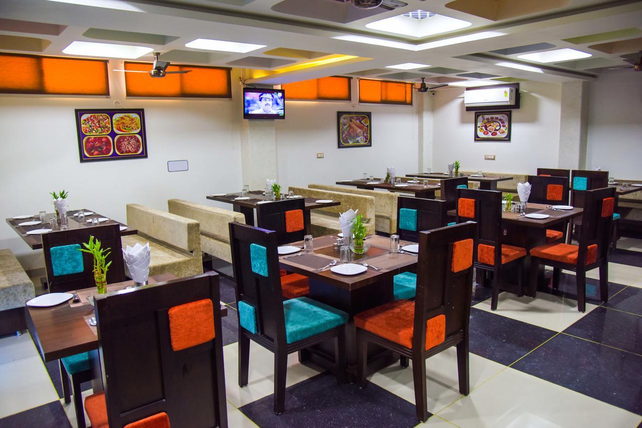Hotel Tulsi Residency Bhuj Exterior foto