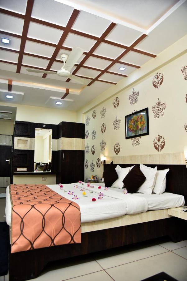 Hotel Tulsi Residency Bhuj Exterior foto
